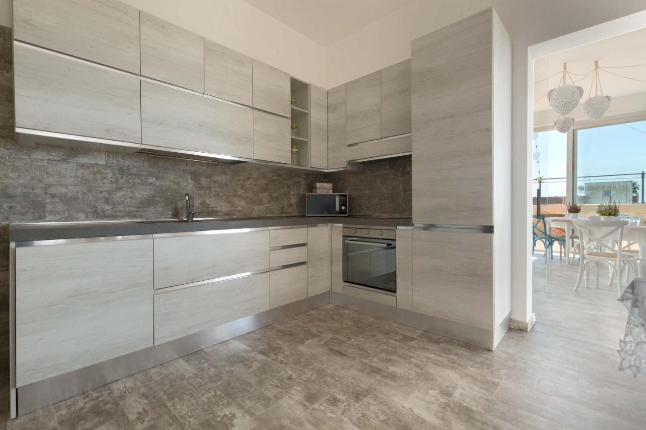 B&B Le Radici Del Salento Luxury Rooms San Pancrazio Salentino Exterior photo