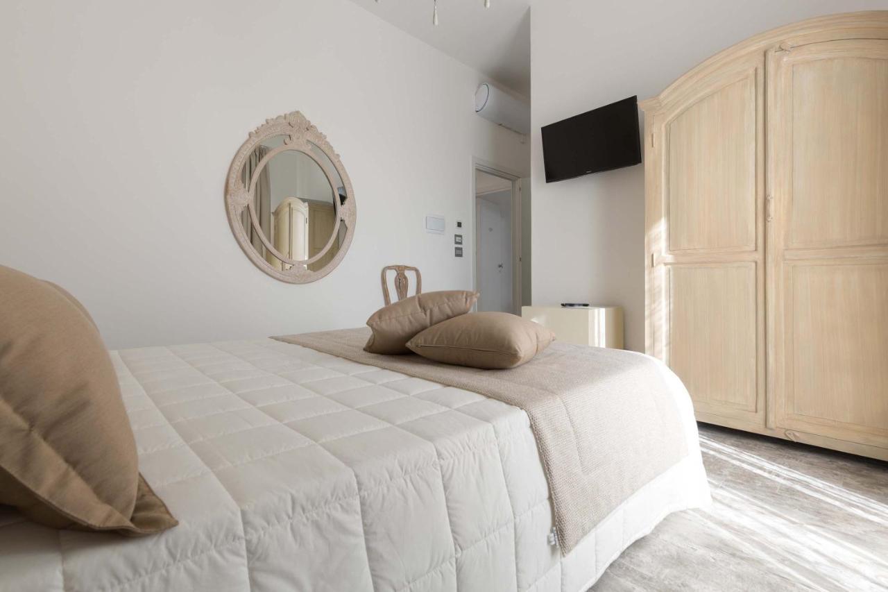 B&B Le Radici Del Salento Luxury Rooms San Pancrazio Salentino Room photo